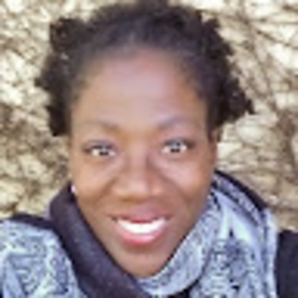 Meet your Posher, Dionne